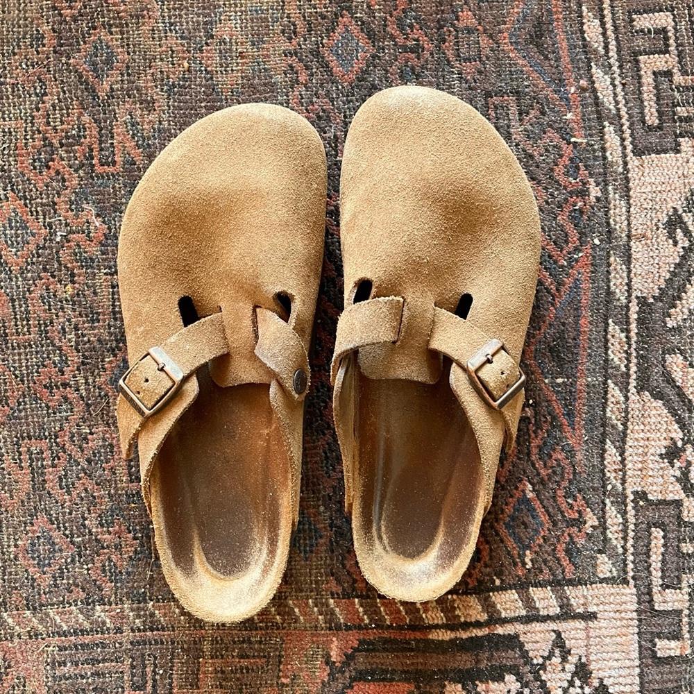 Birkenstock Boston clogs in mink suede Size 40